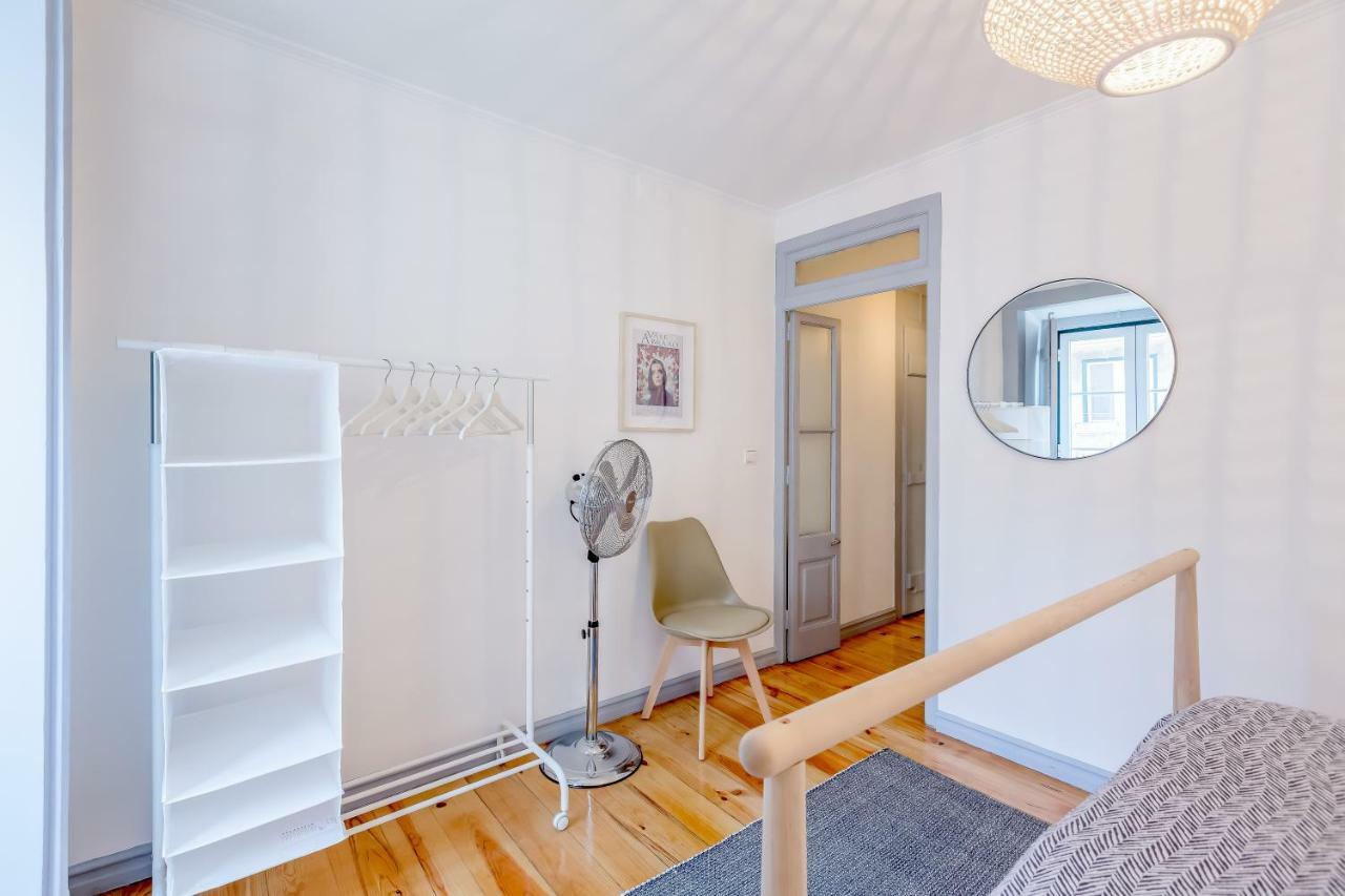 Alfama, Bright And Spacious With Private Terrace, By Timecooler Lisboa Exteriér fotografie