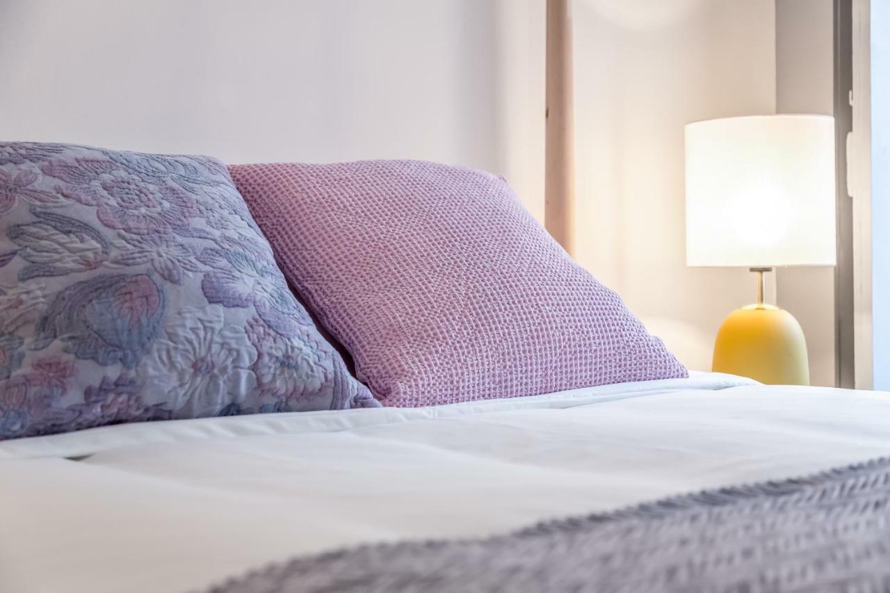 Alfama, Bright And Spacious With Private Terrace, By Timecooler Lisboa Exteriér fotografie