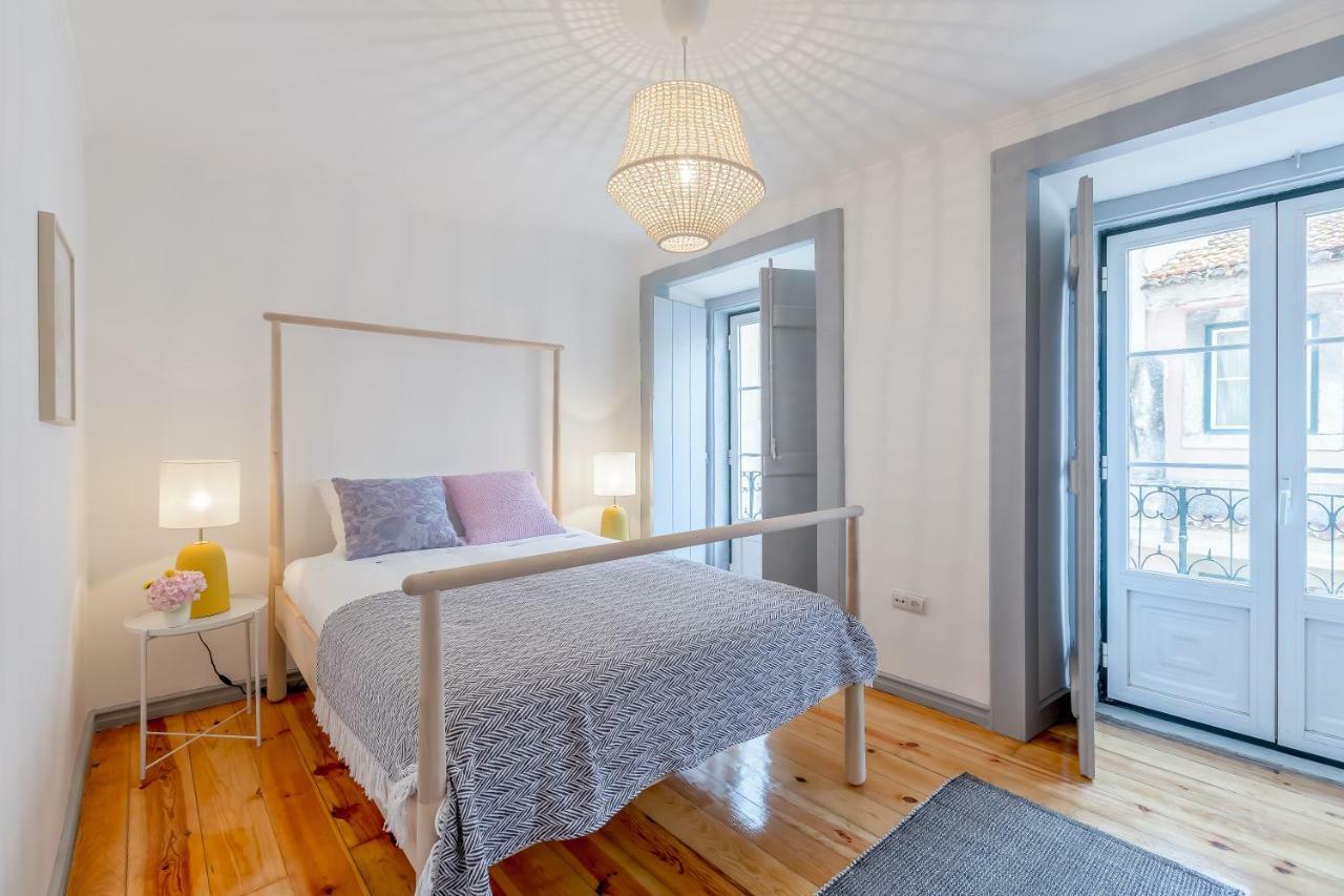Alfama, Bright And Spacious With Private Terrace, By Timecooler Lisboa Exteriér fotografie